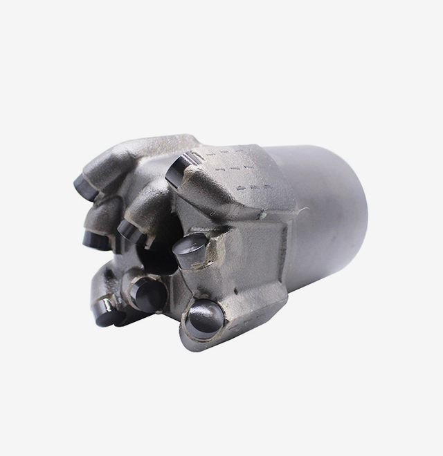 Flat Top 4 Wing PDC Bit